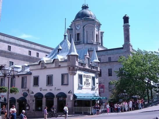 Quebec: City Tour, Montmorency Falls & Île d'Orléans Tour - Côte-de-Beaupré leads you out of the city
