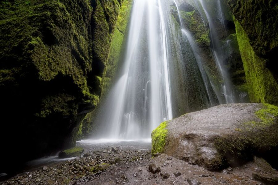 Reykjavík: 2-Day Tour with Icebergs, Glaciers & Waterfalls - The countryside overnight: useful, not luxurious