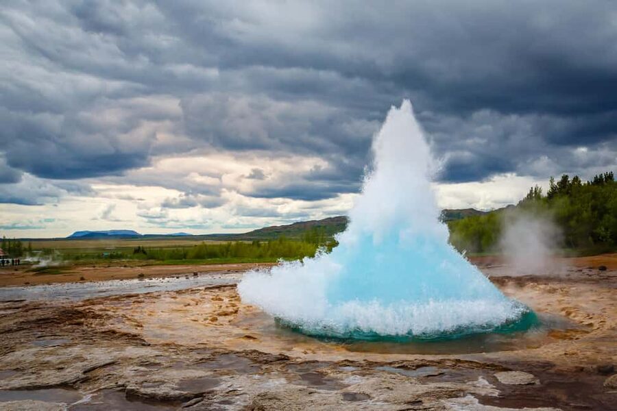 Reykjavík: Golden Circle & Extra Waterfalls Small Group Tour - Quick takeaways before you book