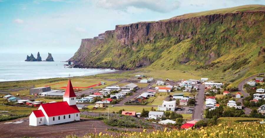 Reykjavik: South Coast Waterfalls & Glacier Small-Group Tour - Hvolsvöllur: a useful break before the main sights
