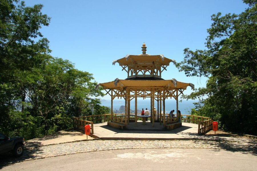 Rio: Tijuca Forest & Horto Waterfalls Circuit Tour - Jequitibá Waterfall and the first swim