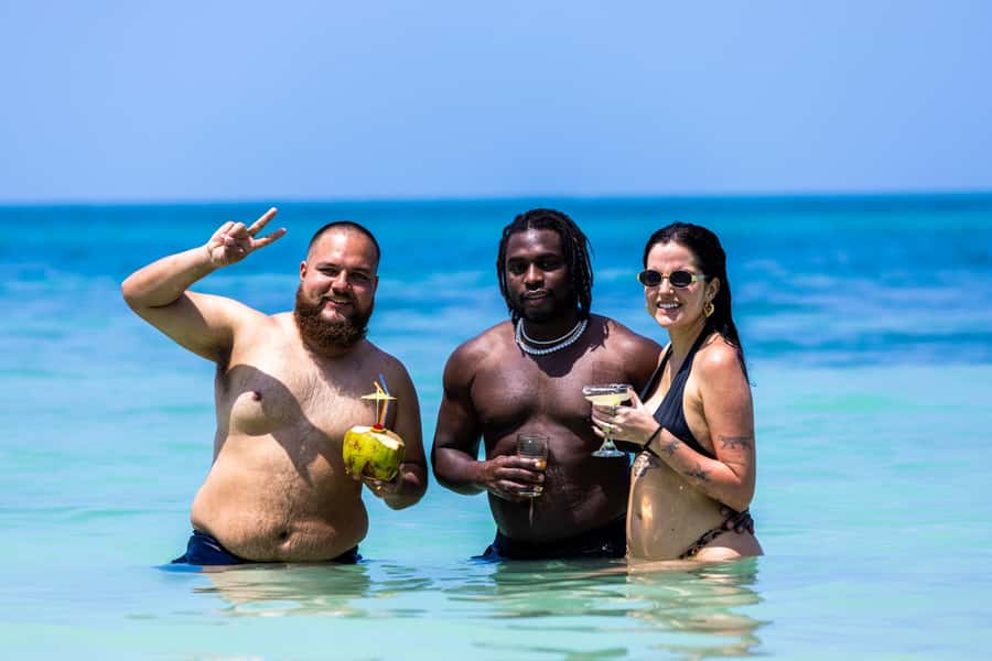Rosario Islands -Barú : Agua Azul Beach, with lunch - Key points to know before booking