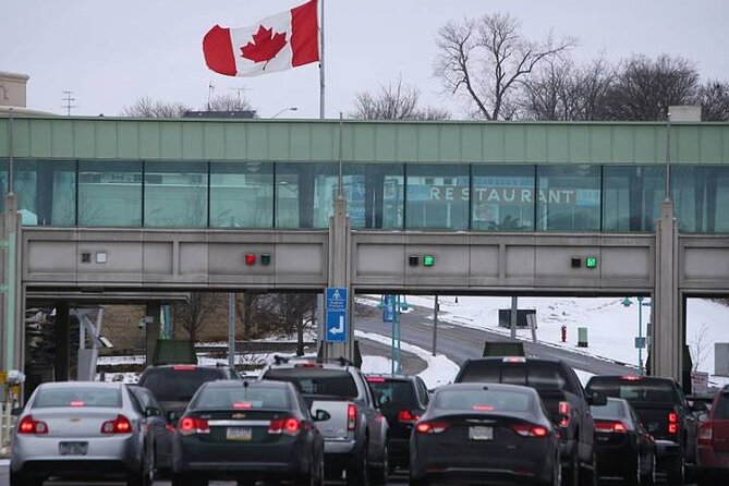 Round-Trip Private-Safe Transfer Between Buffalo Airport & Niagara Falls Canada - A private ride across the Buffalo to Niagara border