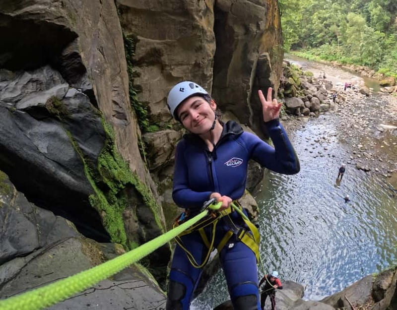 São Miguel: AdventurePark Canyoning Salto do Cabrito, Azores - Rappelling beside waterfalls up to 16 meters