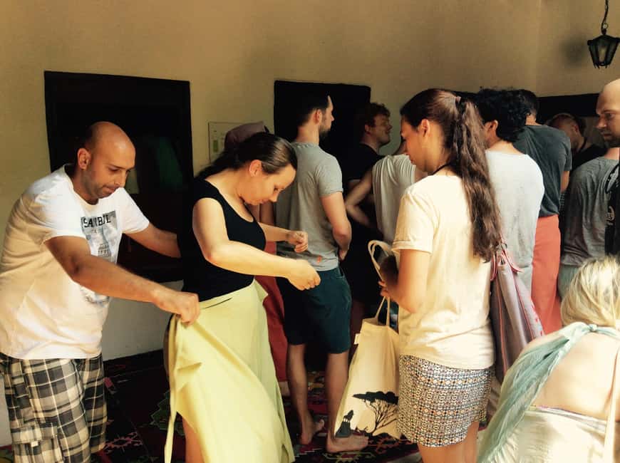 Sarajevo: Mostar, Konjic, Blagaj, Pocitelj, & Waterfall Tour - Počitelj rewards good shoes