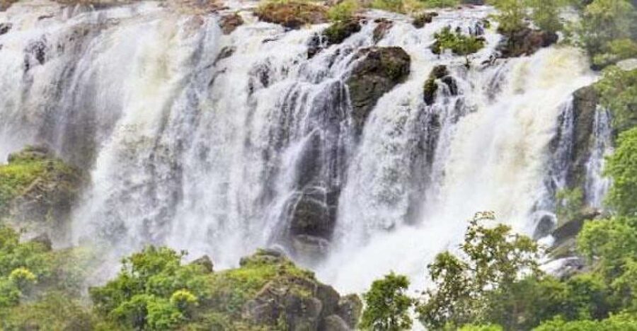 Shivanasamudra Waterfalls & Ancient Somnathpur Tour - Starting before Bangalore wakes up