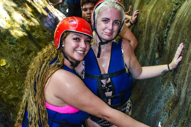 Short Excursions City Tour and 27 Waterfall Damajagua - Why the private vehicle changes the day