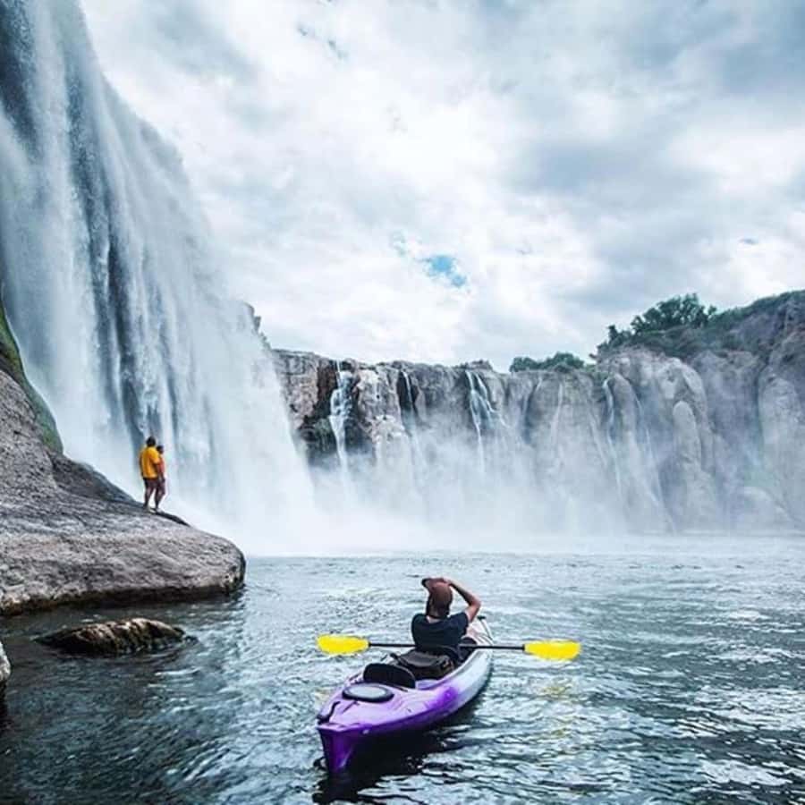 Shoshone Falls: Guided Kayak Tour - Starting at Centennial Waterfront Park