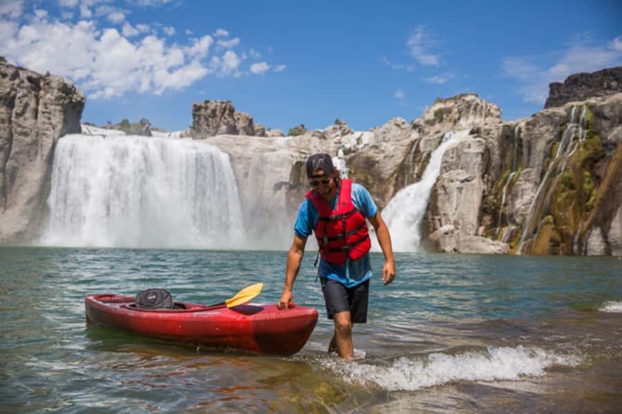 Shoshone Falls: Guided Kayak Tour - Pillar Falls: Rocks, Caves, and a Short Hike