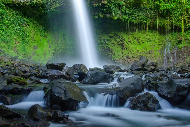 Skip-the-Line La Fortuna Waterfall Admission Ticket - The reward at the bottom of 500 steps