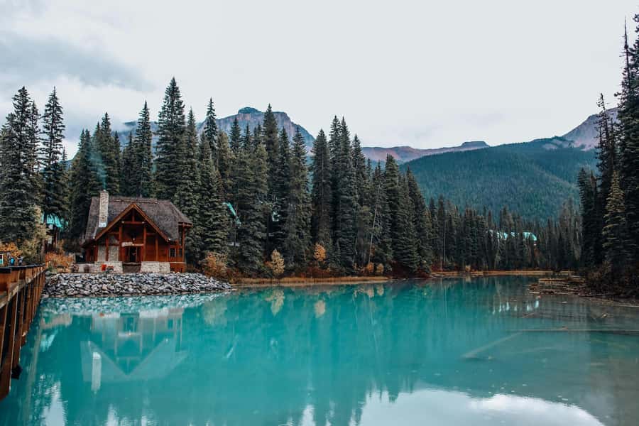 Small Grp: Emerald Lake (Optional Canoe) & Takakkaw Falls - How the small group changes the day