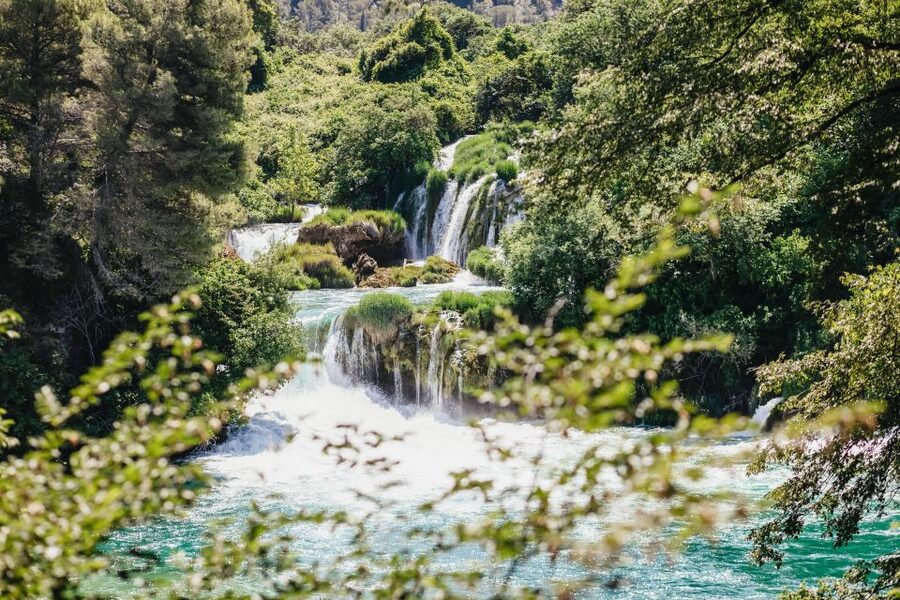 Split: Krka Waterfalls Trip with Boat Cruise and Swimming - Two hours in Primošten