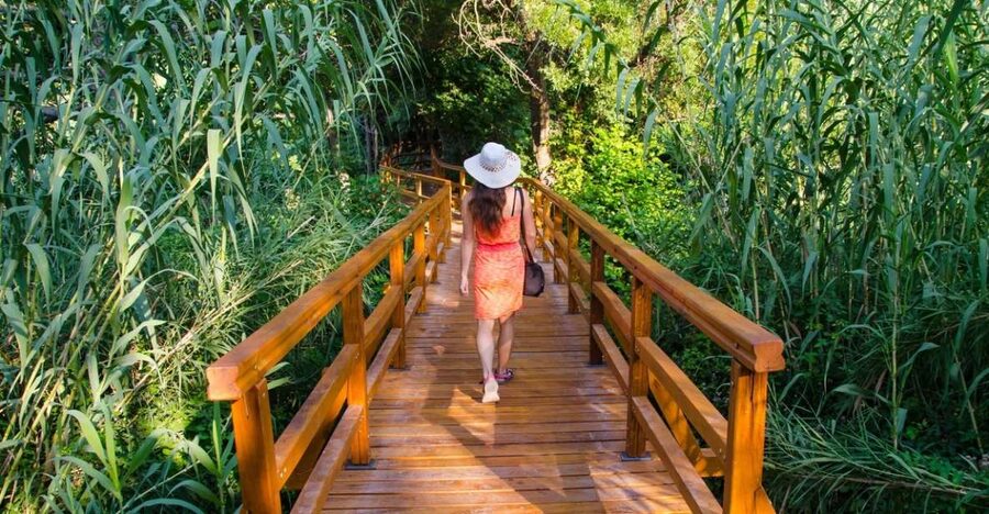Split: Krka Waterfalls Trip with Boat Cruise and Swimming - What the guides add to the experience