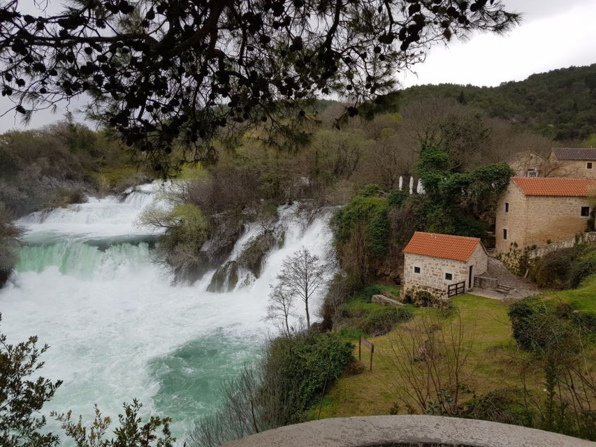 Split or Trogir: Krka Waterfalls & Wine and Food tasting - The guide can make or break the rhythm