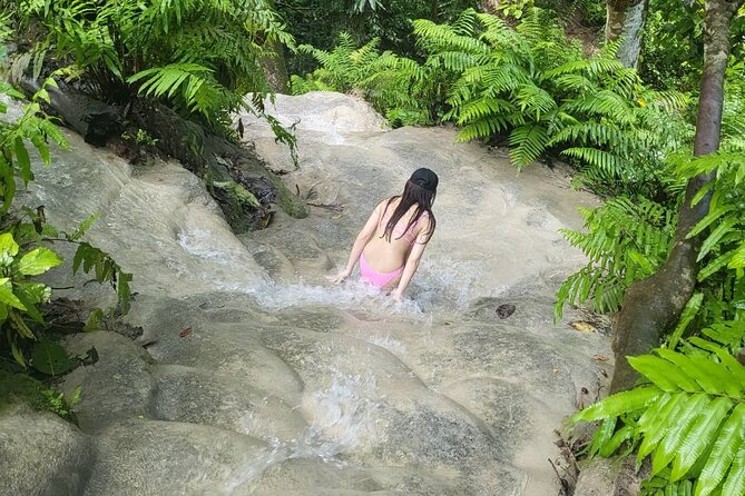 Sticky Waterfall Chiang Mai and Mae Ngat Boat Tour - Pickup, group size, and the eight-hour schedule