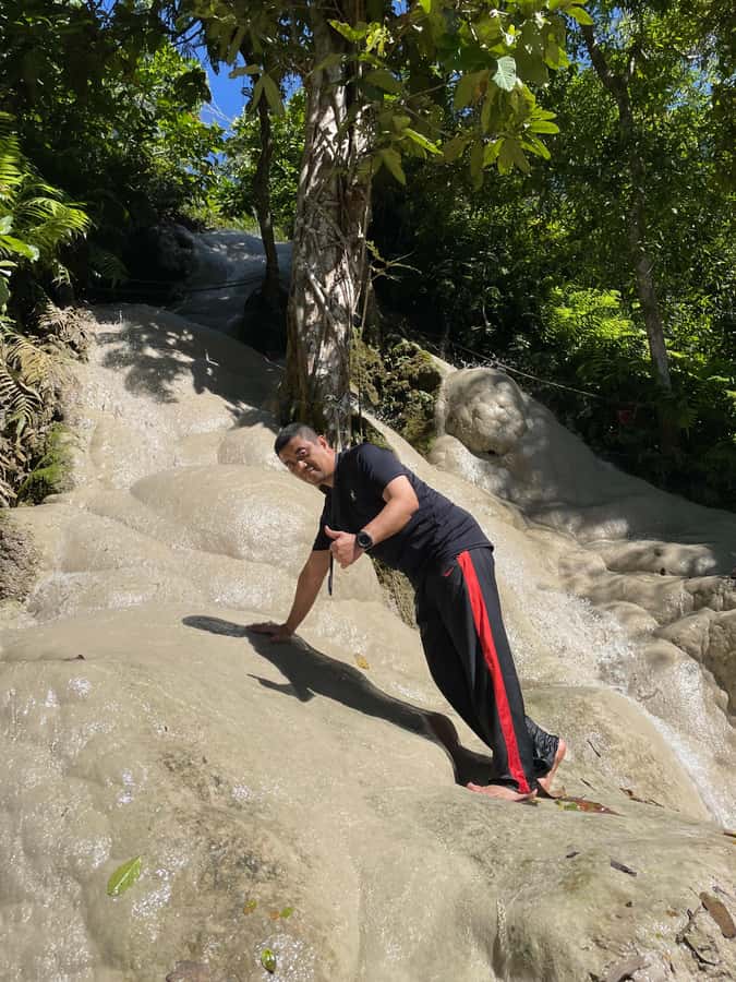 Sticky Waterfall Half-day with Private Car - What the Driver Adds to the Day