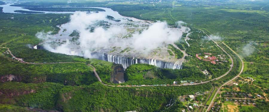 Sunrise Tour Of Victoria Falls-Scenic Water Falls Experience - Pickup in Victoria Falls and the short ride to the park
