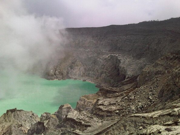 Surabaya - Mount Bromo – Tumpak Sewu Waterfall – Ijen Bluefire Tour - Bali 4d3n - Key things to know before booking