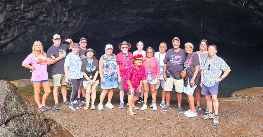 Tahiti Half Day Small Group Circle Tour - Waterfalls & Caves - Starting from Pape’ete in a small minivan