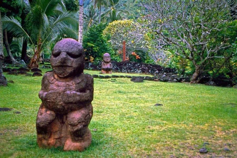 Tahiti: West and East Coast Island Tour with Waterfalls - Why this five-hour Tahiti tour works well
