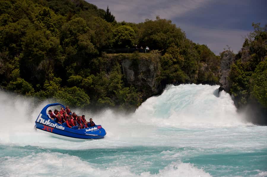Taupō: Huka Falls 30-Minute Jet Boat Experience - Should you book the Huka Falls jet boat?