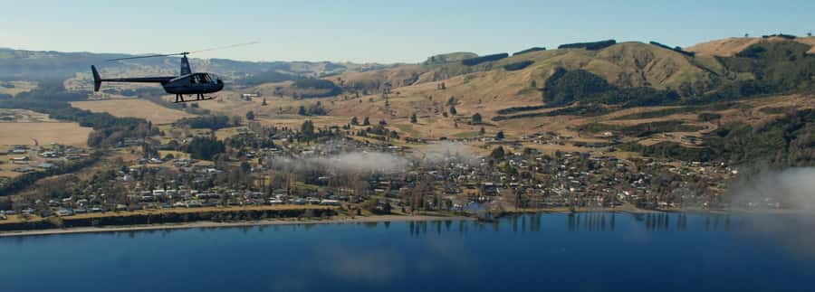Taupo: Huka Falls Helicopter Ride - The 10-minute route, from fields to falls
