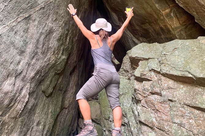 Tijuca Forest Hike - Waterfalls & Caves, Nature & Wild Life! - What the hike feels like underfoot