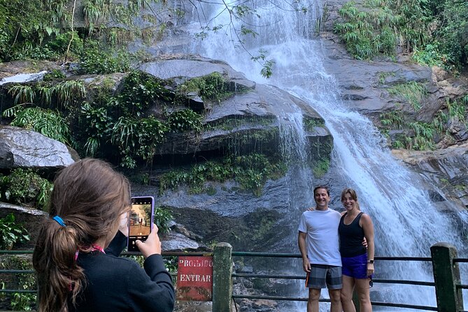 Tijuca Forest Hike - Waterfalls & Caves, Nature & Wild Life! - Taunay Waterfall makes a strong first impression