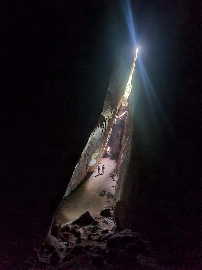 Tijuca Rain Forest - Adventure through Waterfalls & Caves - An old building adds a human chapter