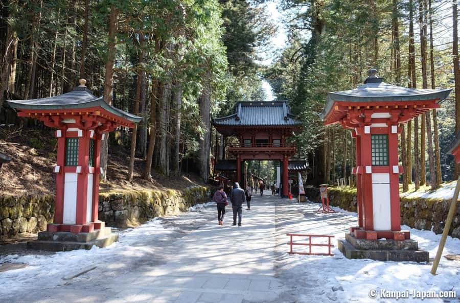 Tokyo: Nikko Day Tour Shrines, Lake Chūzenji & Kegon Falls - Edo Wonderland adds samurai and ninja action