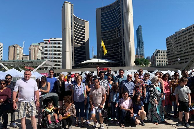 Toronto & Niagara Falls 2 Days Tour - The guide can make or break the experience