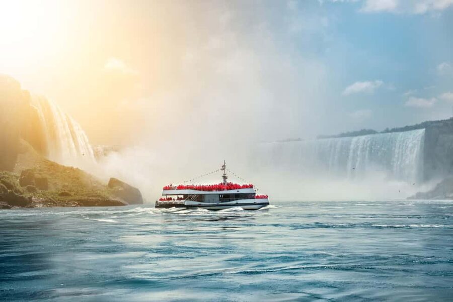Toronto: Niagara Falls & NOTL Heritage Town Guided Day Tour - From downtown Toronto to the Niagara River