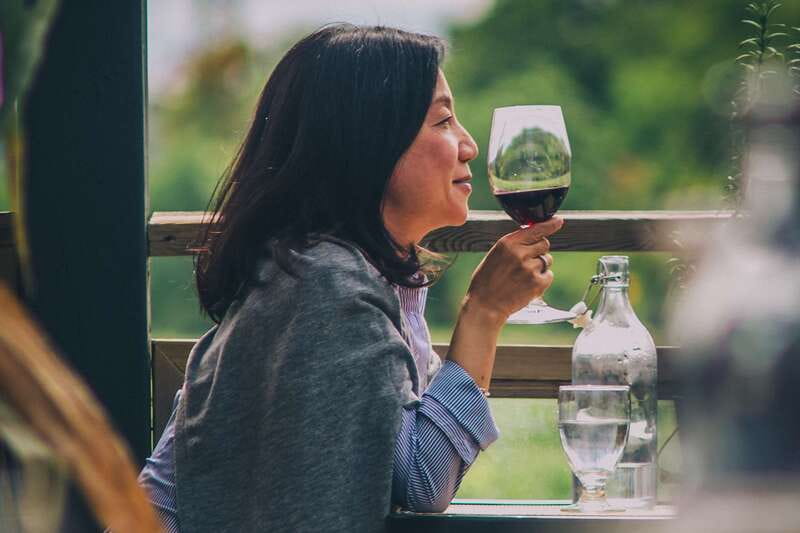 Toronto: Niagara Wineries Tasting Tour & Optional Lunch - Tasting wine without becoming the designated driver