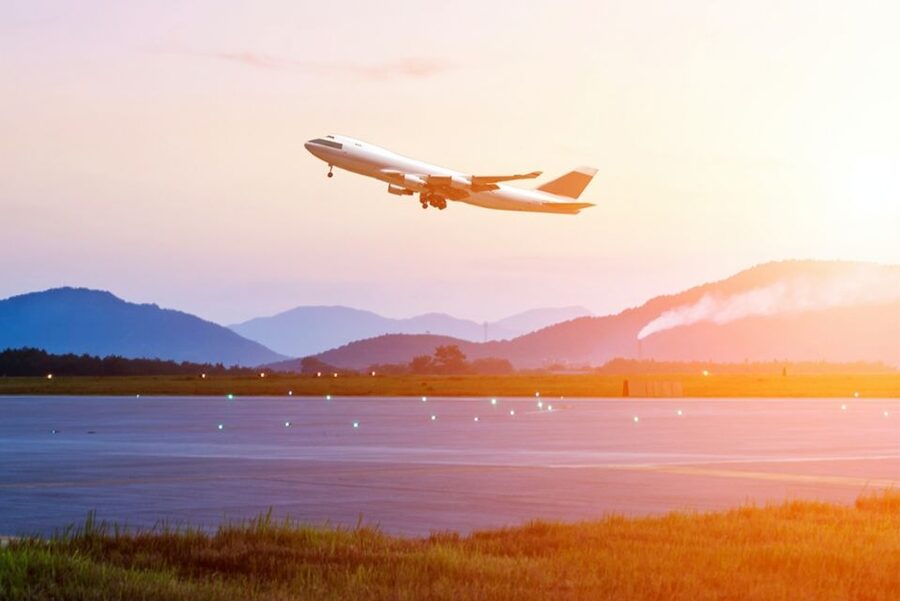 Toronto Pearson Airport: Transfer to/from Niagara Falls - A practical way to cross Ontario after landing