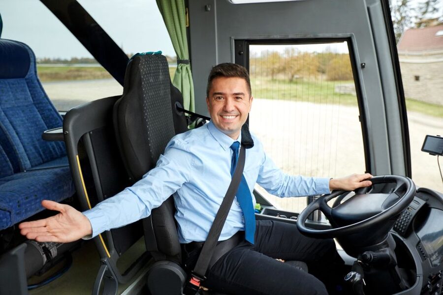 Toronto: Shuttle Transfer Between Downtown and Niagara Falls - Key points to know before booking