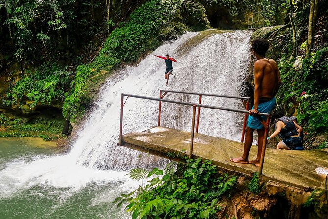 Triple Action pack Combo (Blue Hole, Horse back riding and river tubing) - The driver can shape the whole day