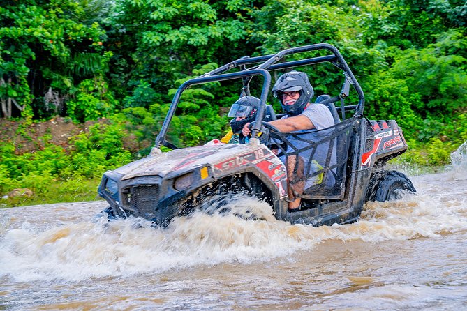 Triple fun! Monkeyland + Damajagua Waterfalls + Buggies from Puerto Plata - Reaching the Damajagua waterfalls