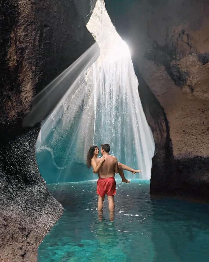 Ubud: Private Scenic Waterfalls and Rice Terraces Tour - Tibumana Waterfall: the calm opening