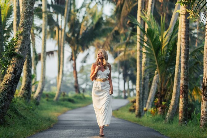 Ubud Tour with Monkey Forest Waterfalls Temples and More - Tegenungan Waterfall: A Strong Finish