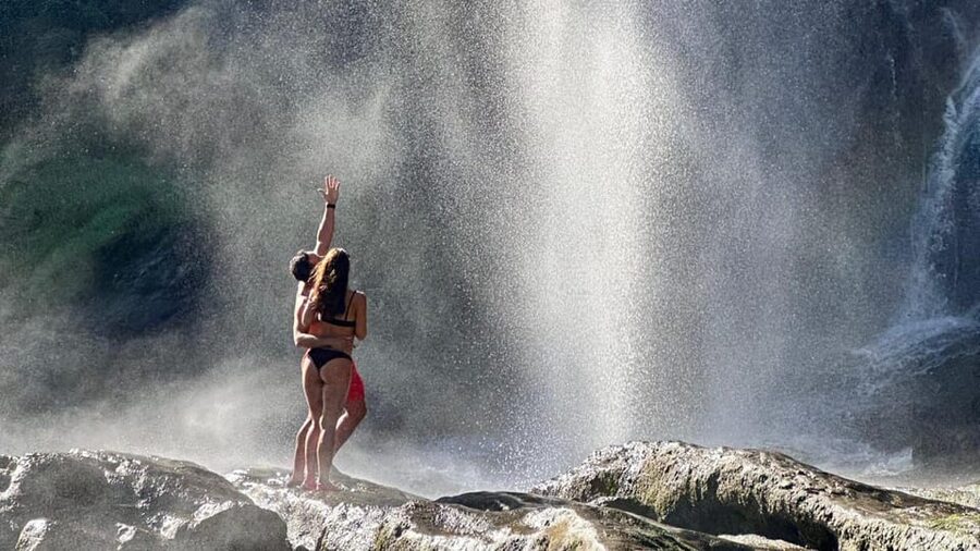 Valencia: Epic Waterfalls and Montanejos Swimming Experience - Four reasons this Montanejos day trip works