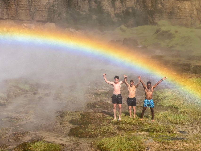 Valencia: Epic Waterfalls and Montanejos Swimming Experience - Mijares River views and the Montanejos dam