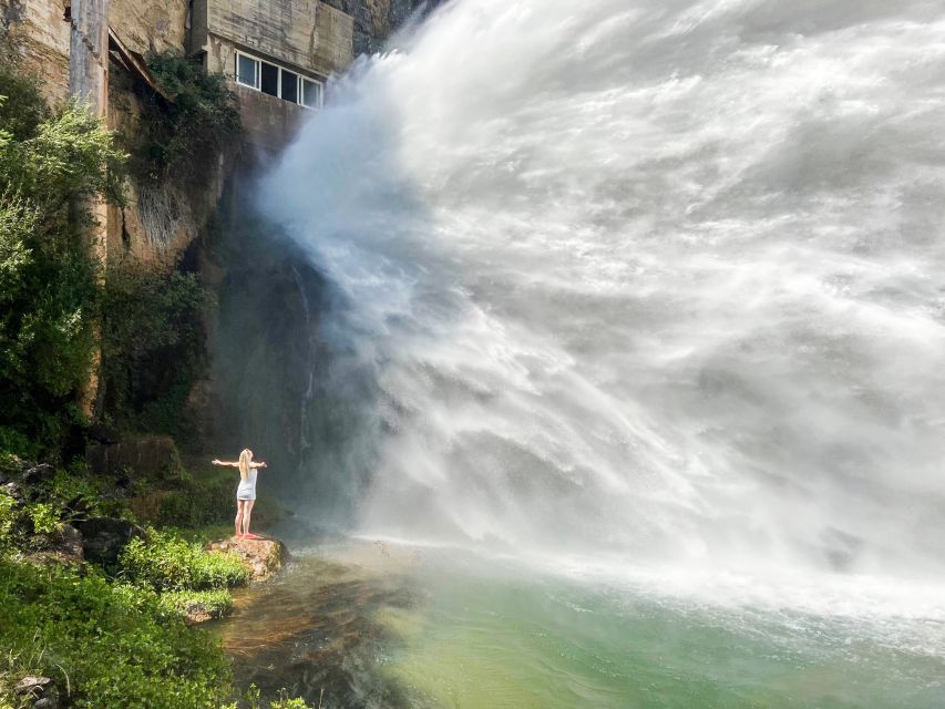 Valencia: Epic Waterfalls and Montanejos Swimming Experience - The guide makes the difference