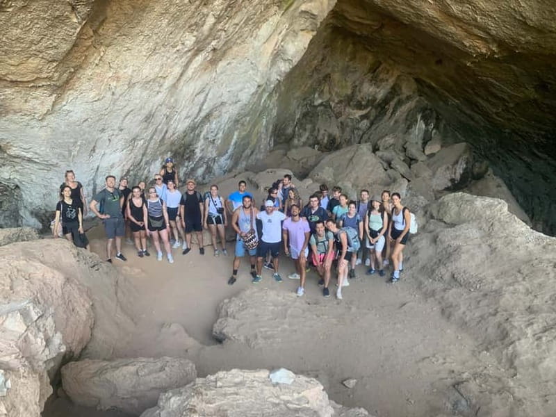 Valencia–Montanejos: Hiking/Raft/Kayak/Salto de la Novia - Kayaking across Arenoso Reservoir