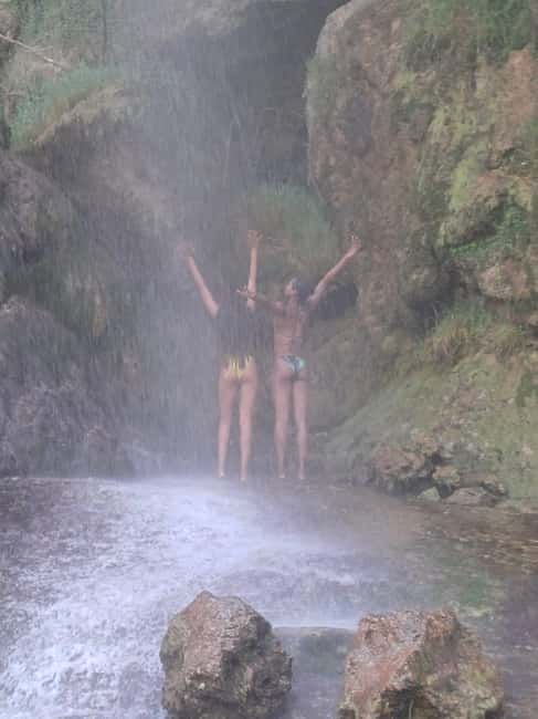 Valencia: Montanejos Thermal Spring & Girlfriend Waterfall - Montanejos thermal springs at 25°C
