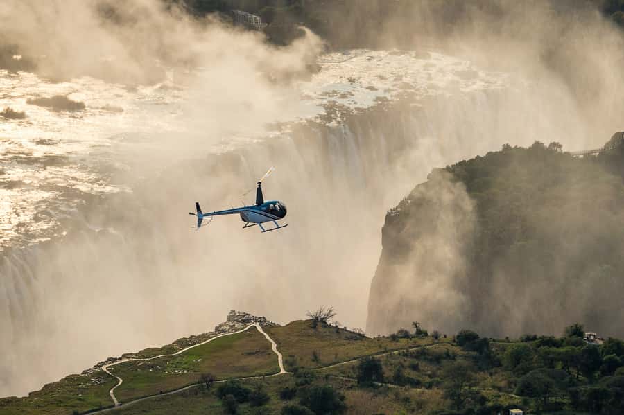 Victoria Falls Helicopter Flights - Seeing Victoria Falls as one great sheet of water