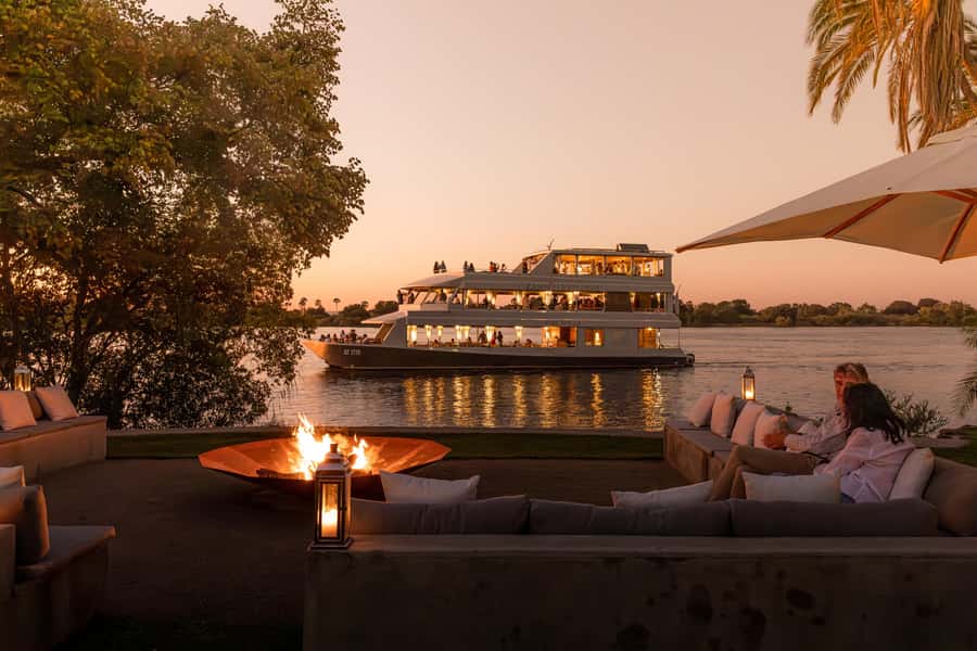 Victoria Falls: Sunset Cruise and Dinner at The Eatery - Boarding the Zambezi Explorer