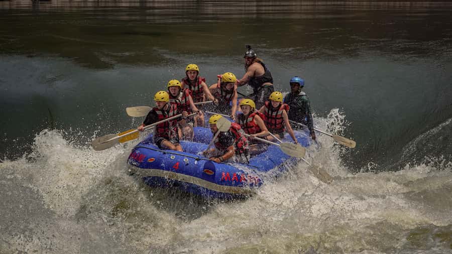 Victoria Falls: Zambezi Half-Day Rafting - Who will enjoy this half-day rafting trip