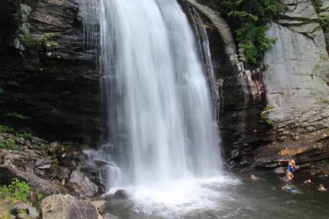 Waterfall Adventure Tour - Rich, Meatball, and the feel of a private tour