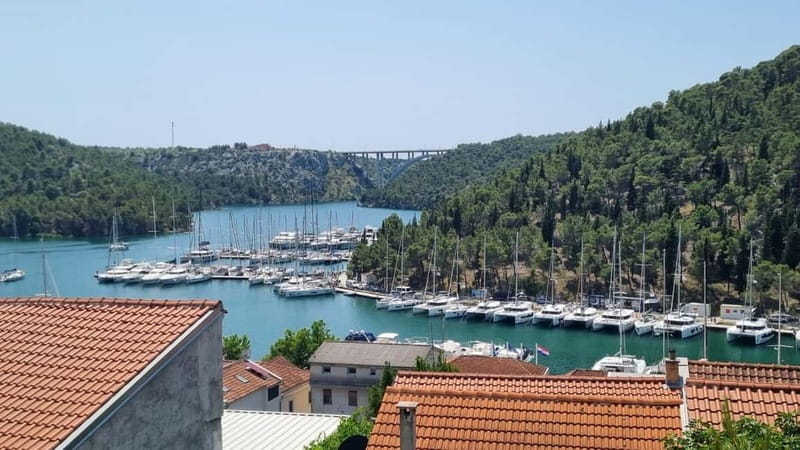 Zadar: Krka Waterfalls Tour, Boat Cruise & Swimming - Guides, communication, and the group atmosphere