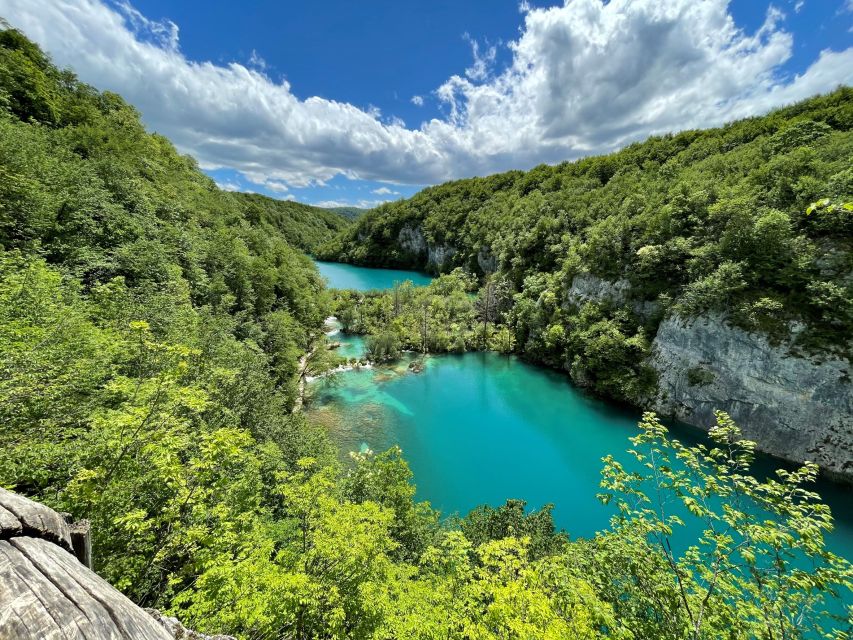 Zagreb: Rastoke & Plitvice Lakes Guided Tour with Ticket - Transport, group size, and the pace of the day